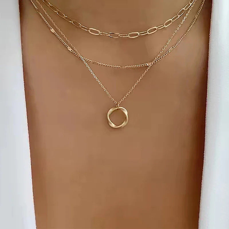 Trendy Circle Pendant Necklace