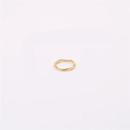 High-End Gold Stripe Rings